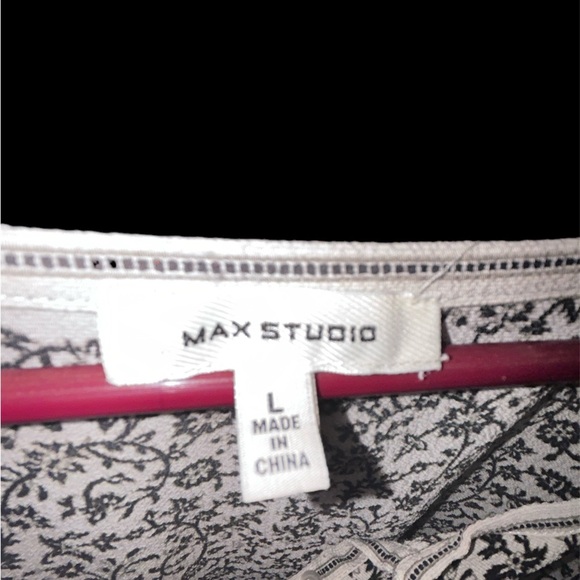 Woman’s Max Studio Large Boho top - Picture 4 of 4